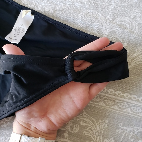 Black bikini bottom - Picture 2 of 5